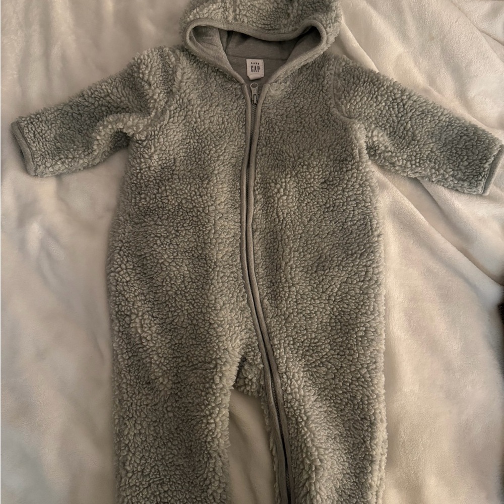 GAP Gray Sherpa Kids Footie